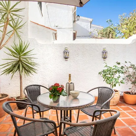 Global Pinsapos - By Global Holidays 23093 * Nerja